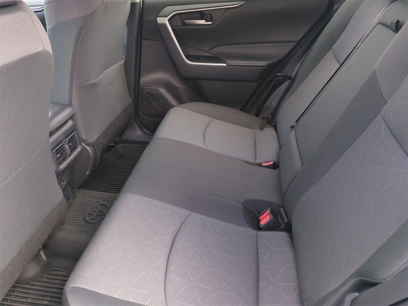 Thumbnail: 2024 Toyota RAV4 - 19