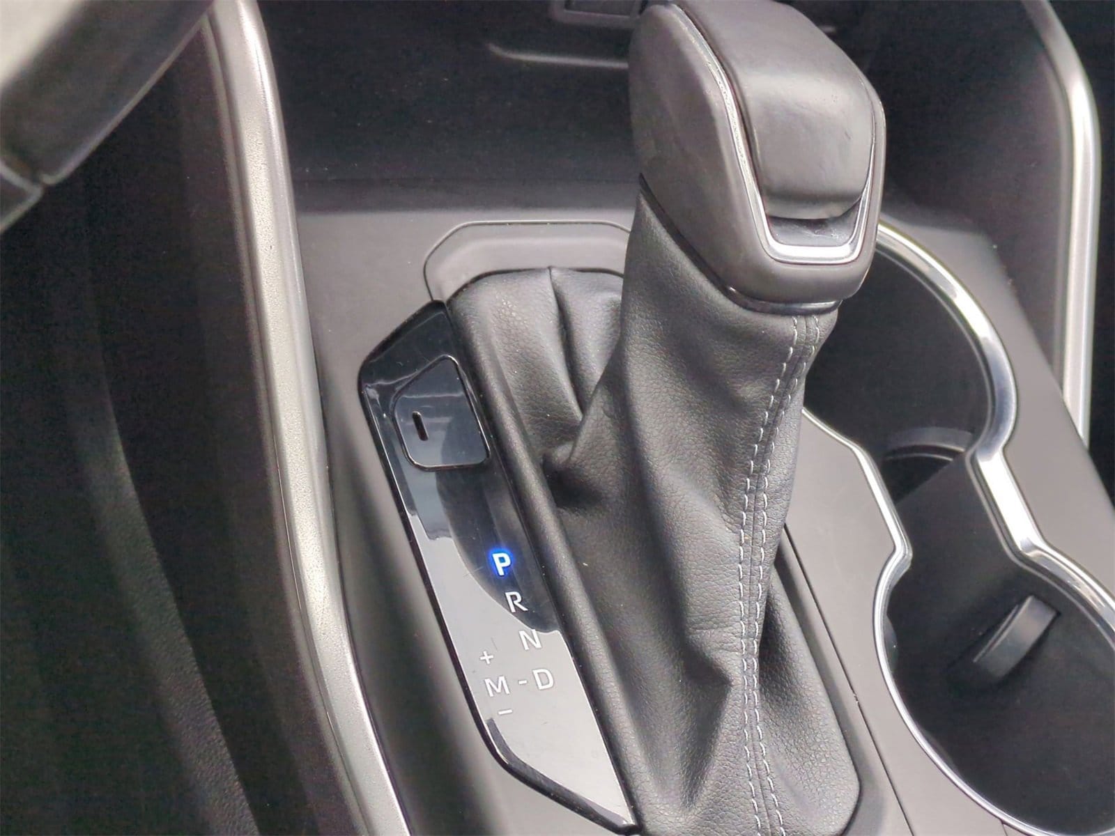 Thumbnail: 2022 Toyota Highlander - 33