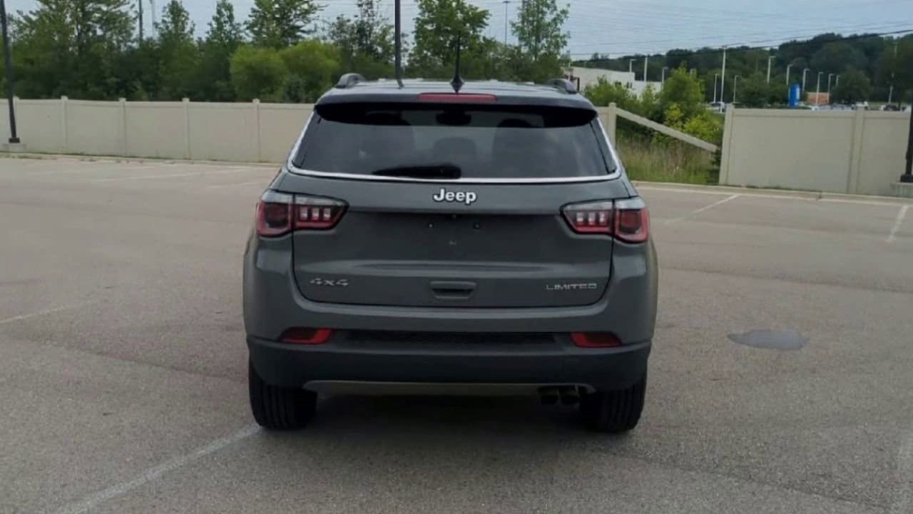 Thumbnail: 2020 Jeep Compass - 7