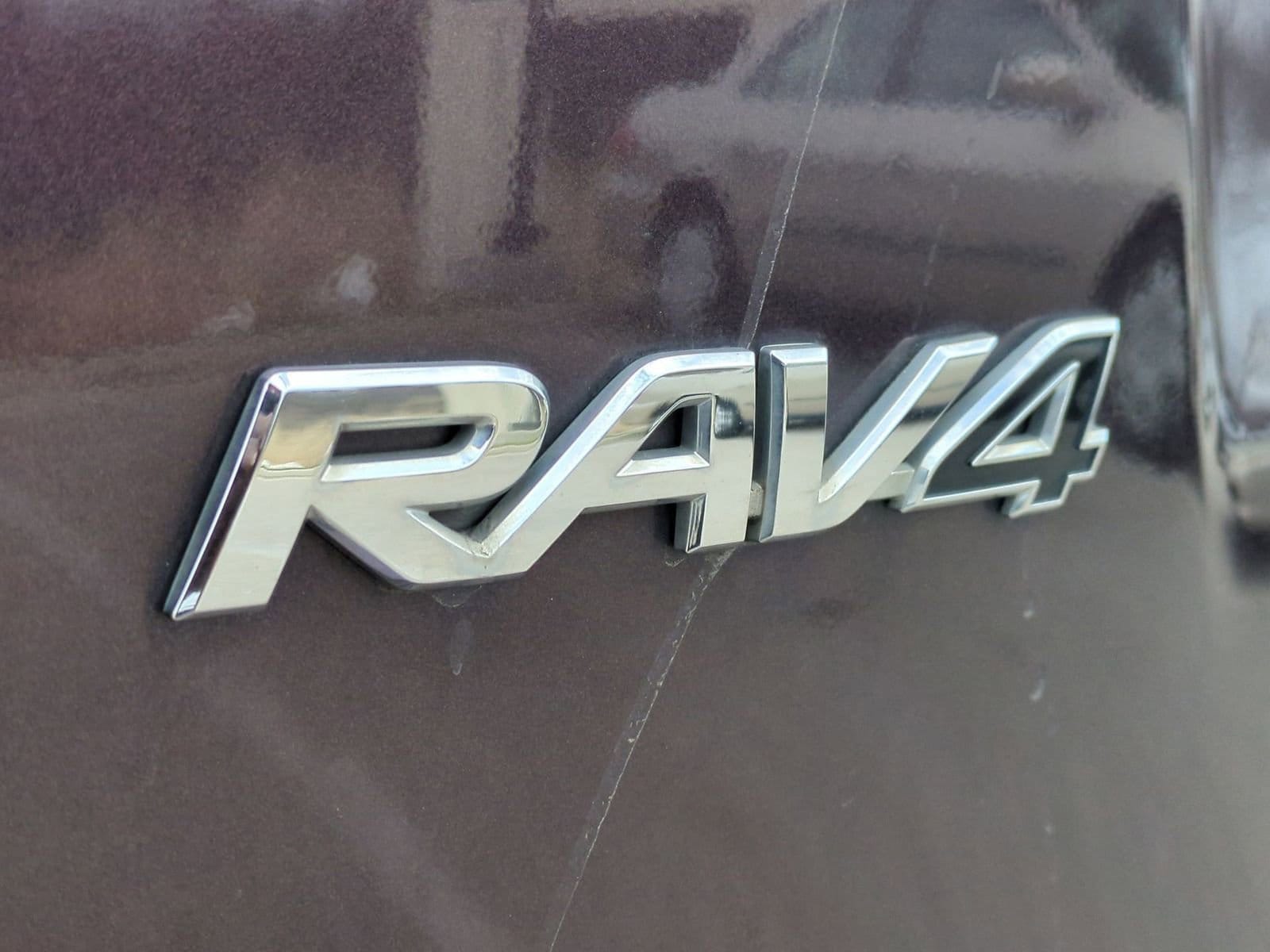Thumbnail: 2017 Toyota RAV4 - 13