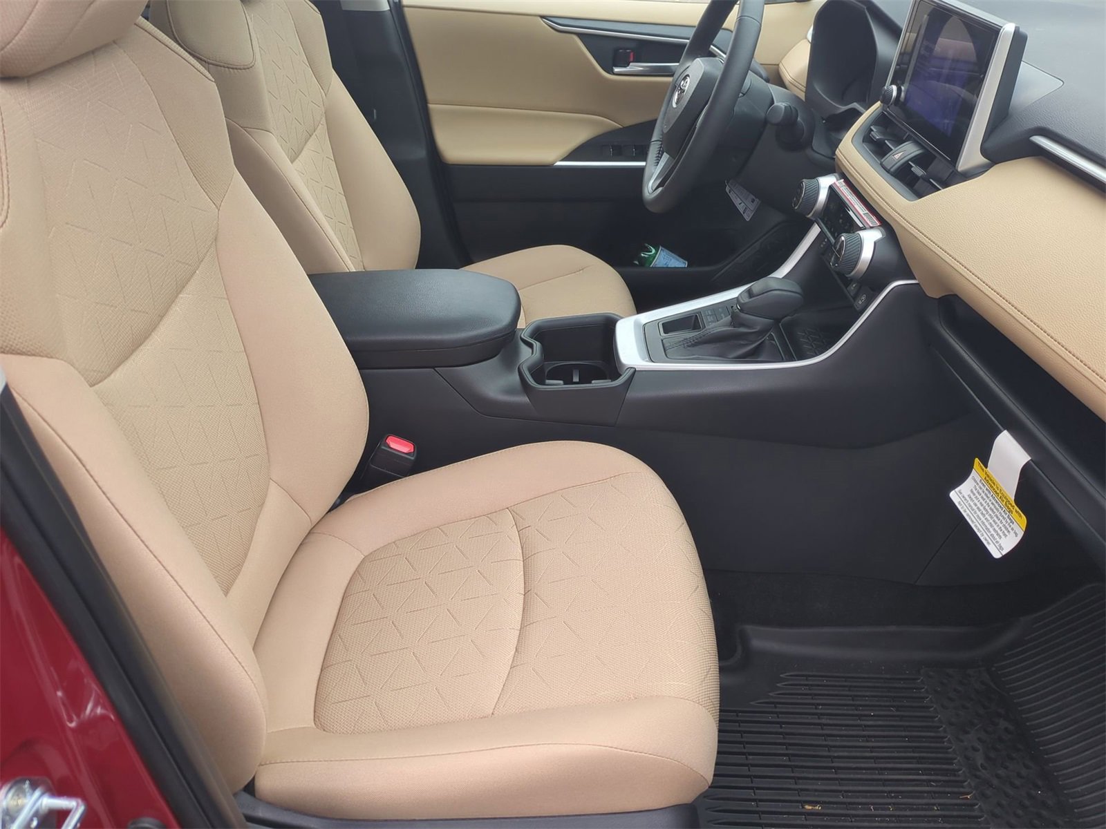 Thumbnail: 2025 Toyota RAV4 - 23