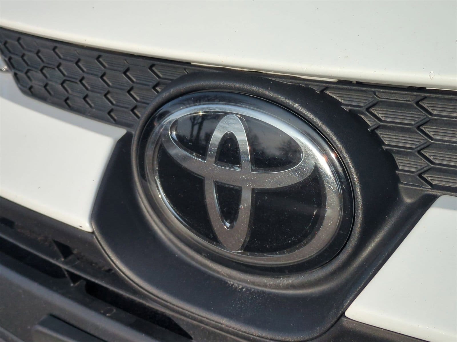 Thumbnail: 2023 Toyota Corolla - 12