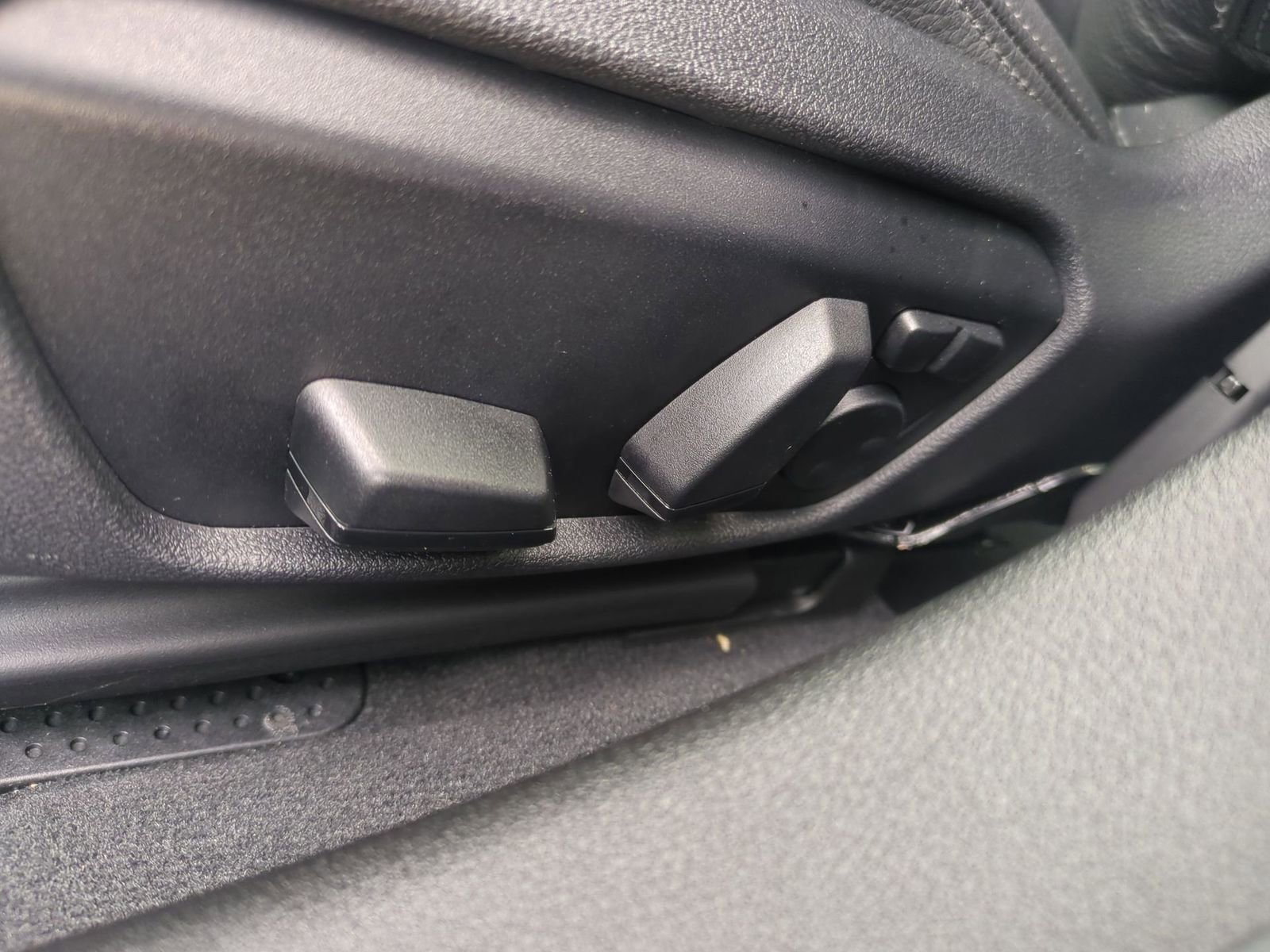 Thumbnail: 2024 BMW 2 Series - 17