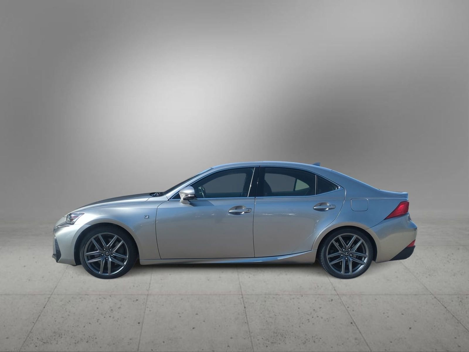 Thumbnail: 2017 Lexus IS - 5