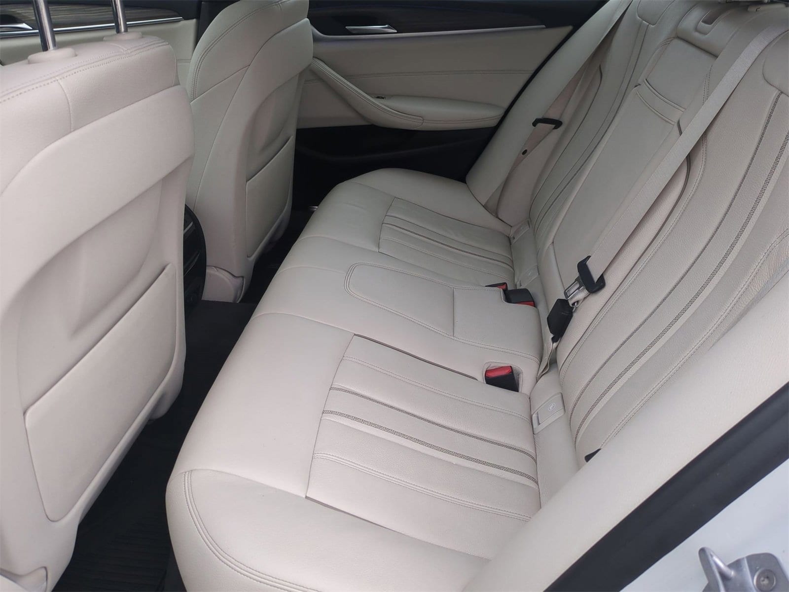 Thumbnail: 2018 BMW 5 Series - 20