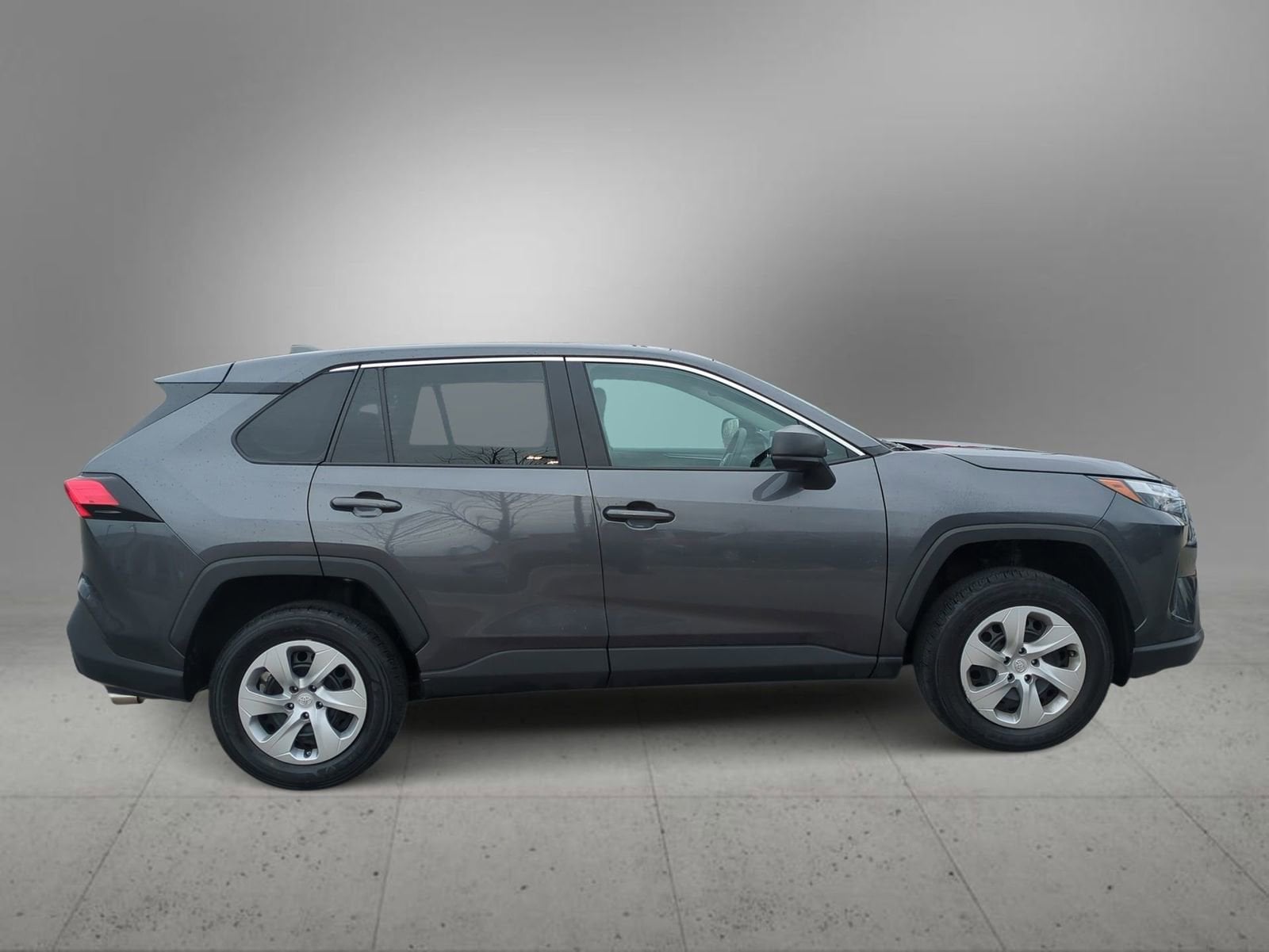 Thumbnail: 2023 Toyota RAV4 - 8