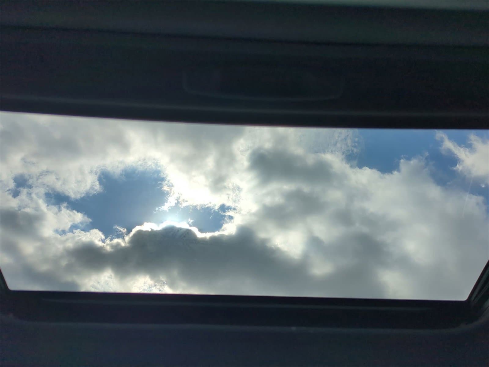 Thumbnail: 2021 Toyota Sienna - 23