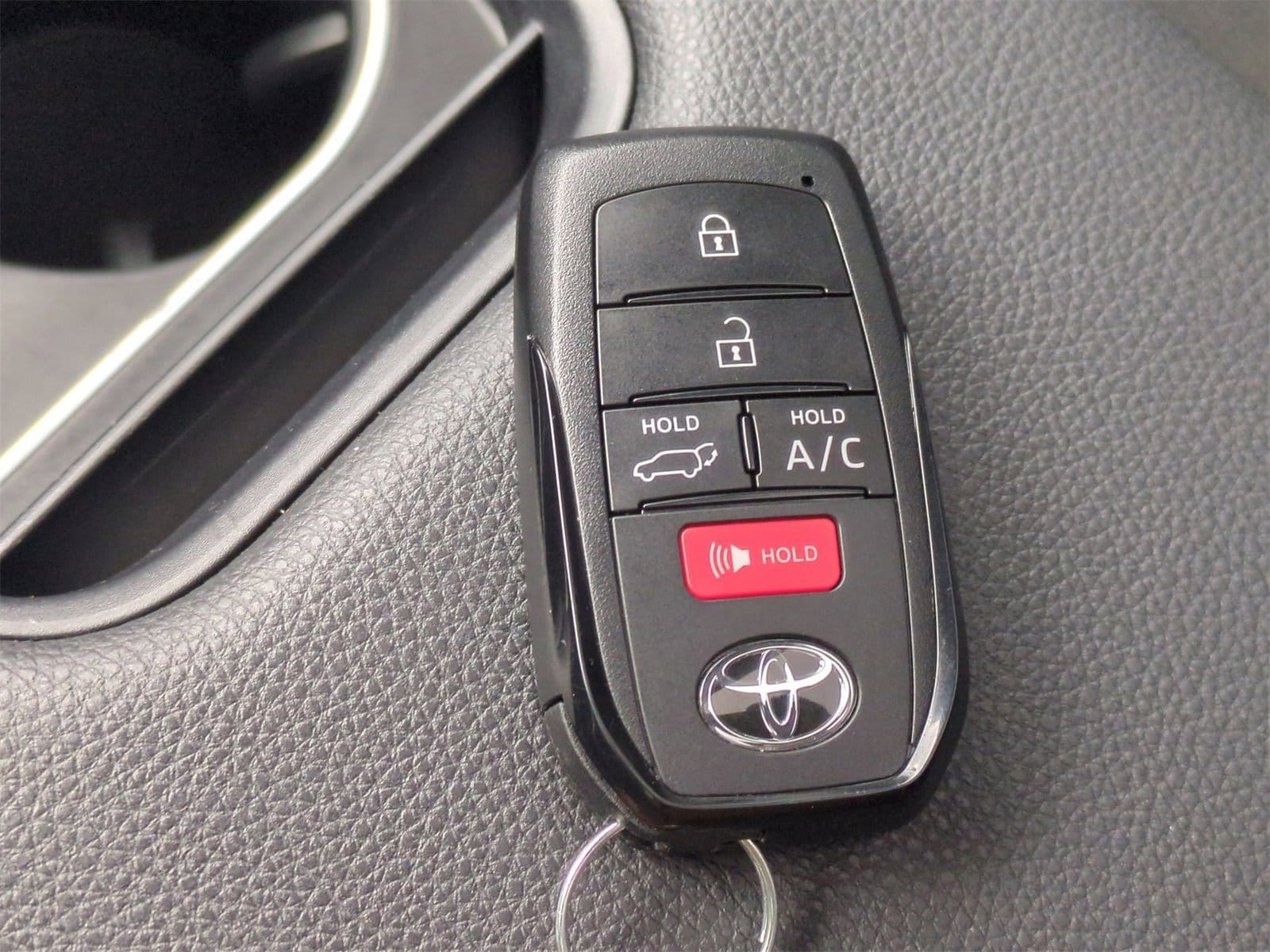 Thumbnail: 2024 Toyota bZ4X - 36