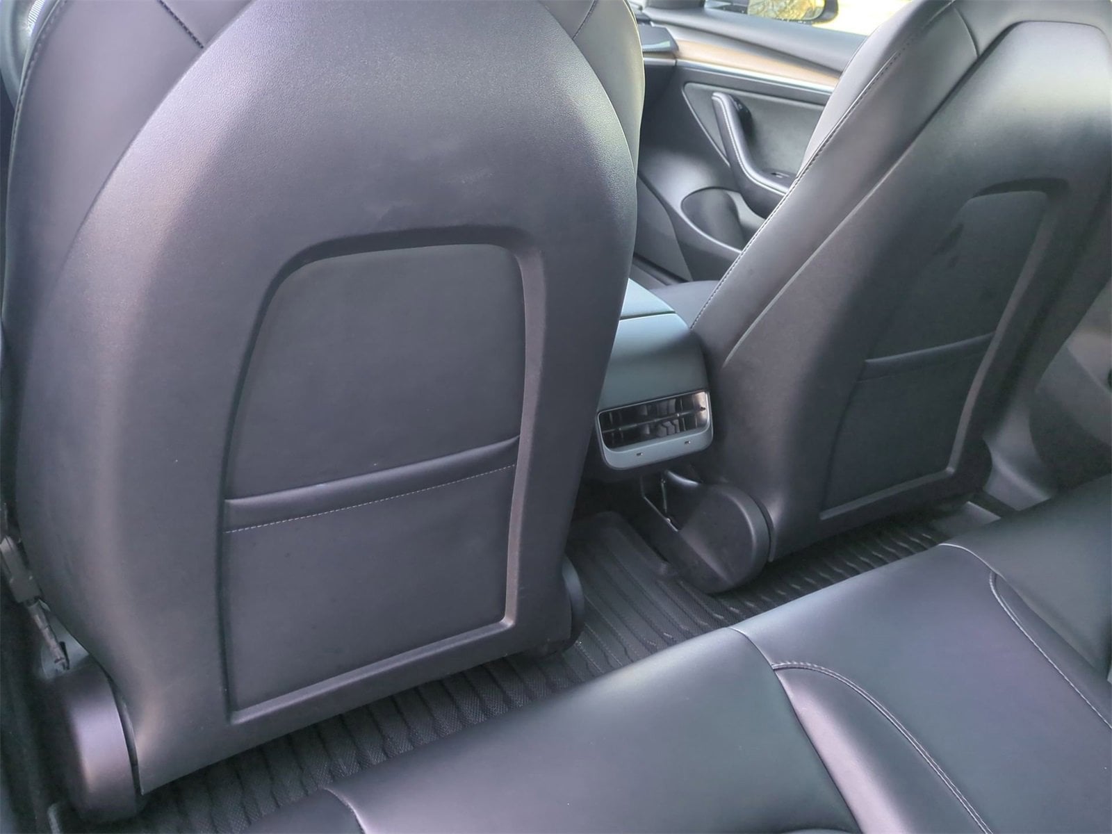 Thumbnail: 2021 Tesla Model 3 - 17