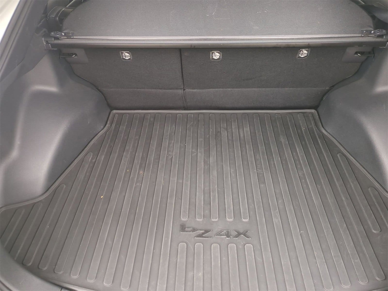 Thumbnail: 2024 Toyota bZ4X - 35