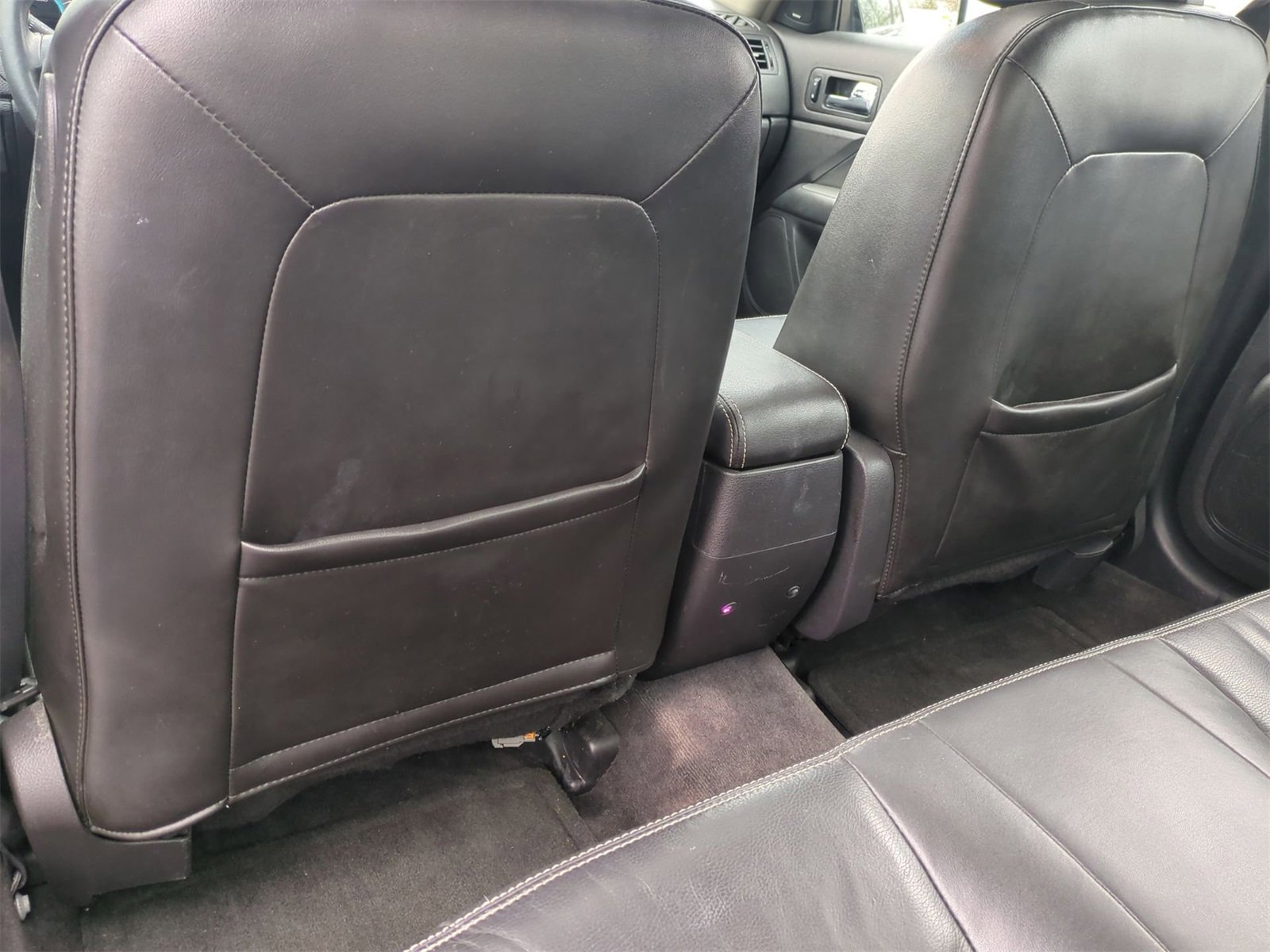 Thumbnail: 2010 Ford Fusion - 18