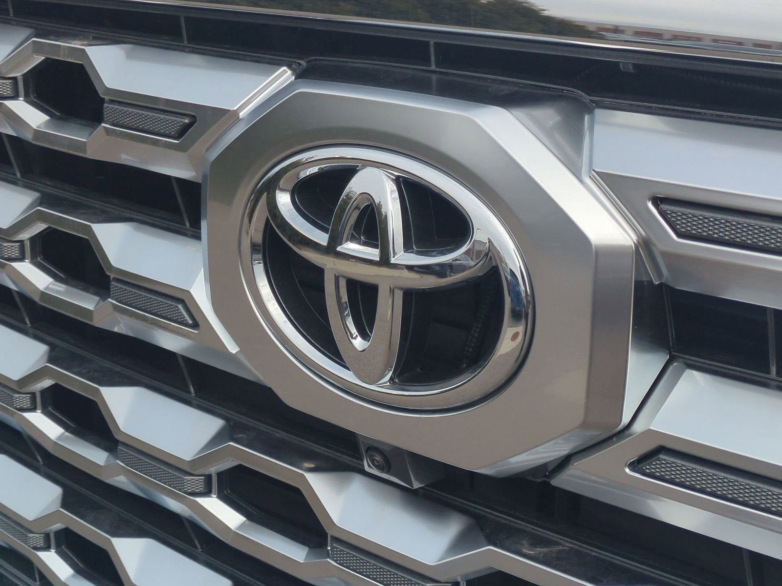 Thumbnail: 2026 Toyota Tundra - 12