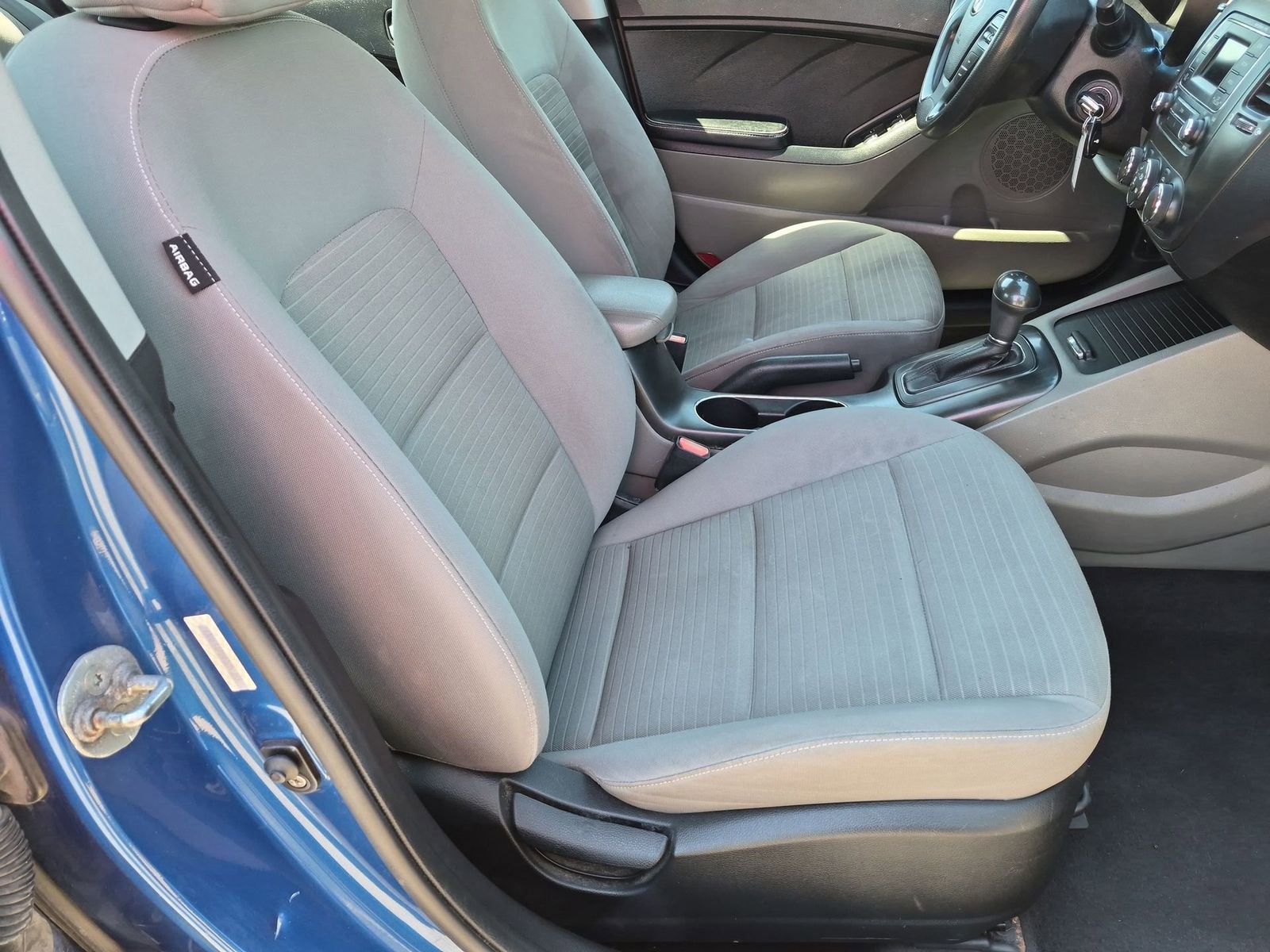 Thumbnail: 2015 Kia Forte - 20