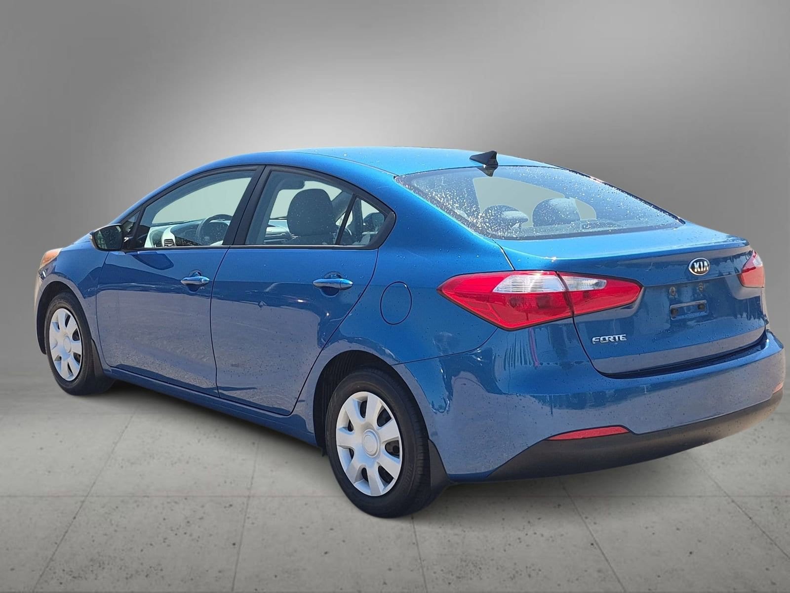 Thumbnail: 2015 Kia Forte - 6