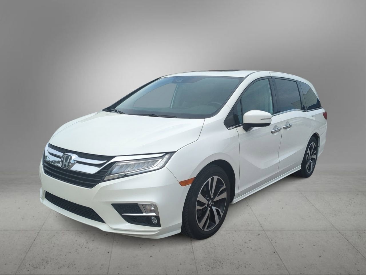 Thumbnail: 2018 Honda Odyssey - 4