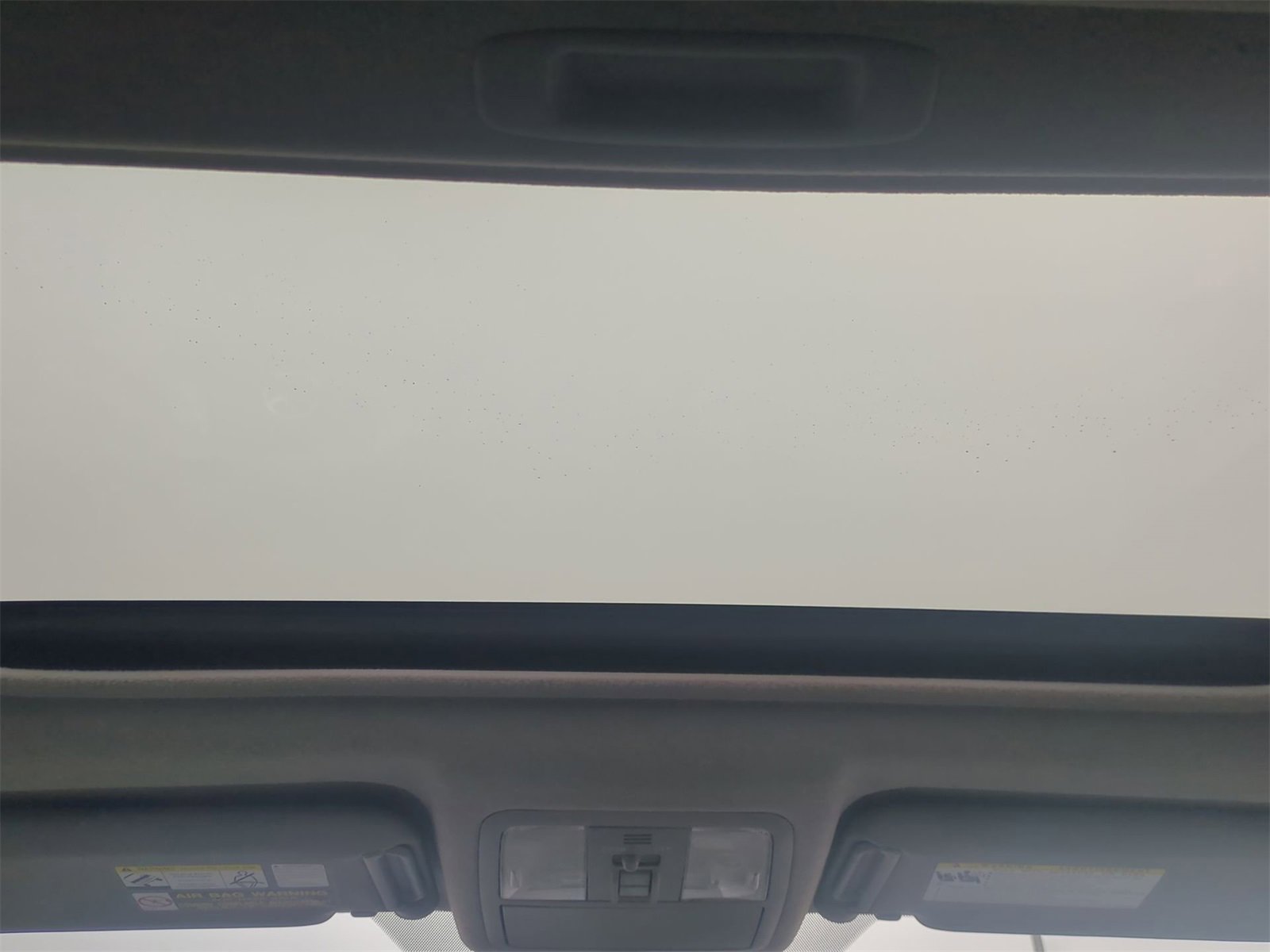 Thumbnail: 2011 Toyota RAV4 - 22