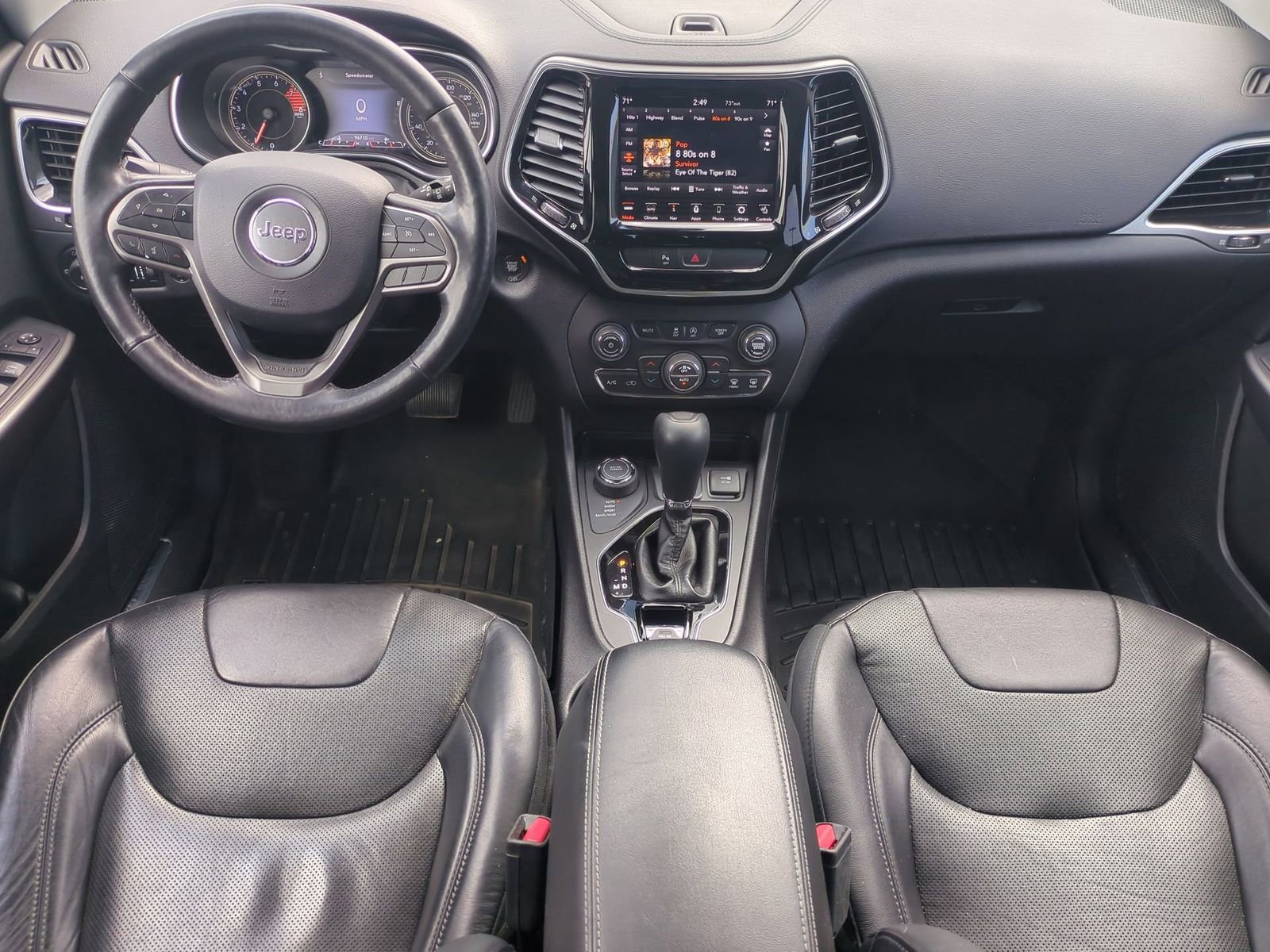 Thumbnail: 2019 Jeep Cherokee - 15