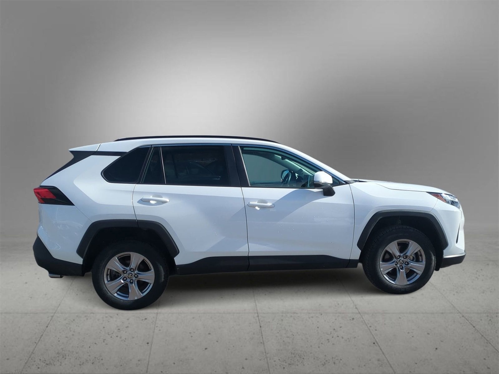 Thumbnail: 2023 Toyota RAV4 - 9