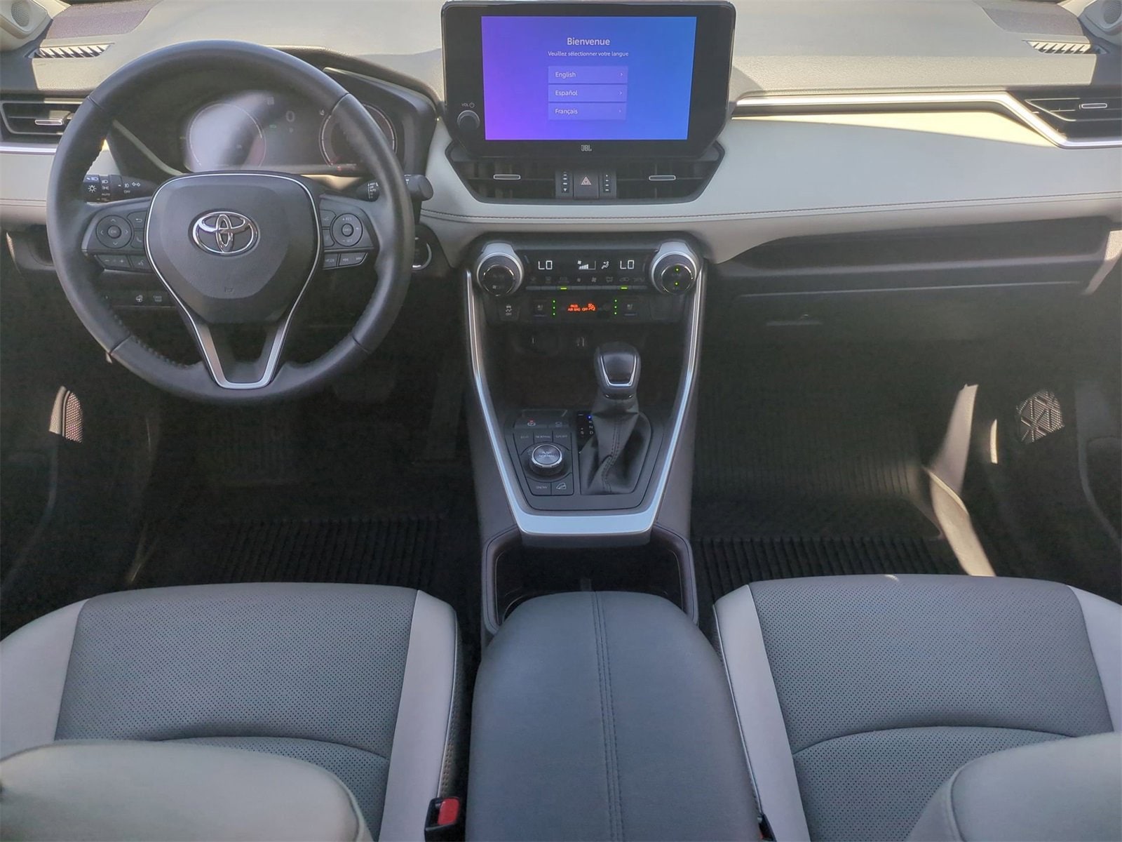 Thumbnail: 2023 Toyota RAV4 - 15