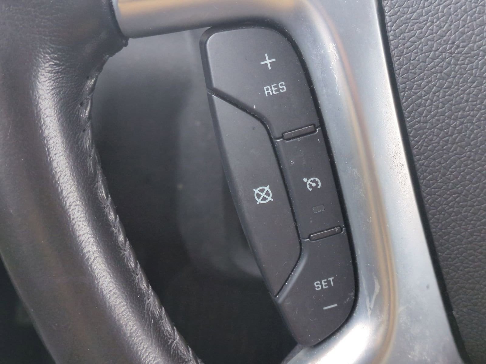 Thumbnail: 2017 Chevrolet Traverse - 23