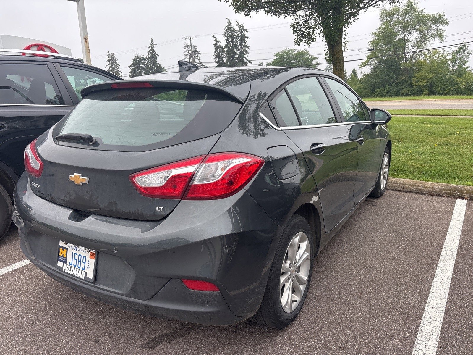 Thumbnail: 2019 Chevrolet Cruze - 9