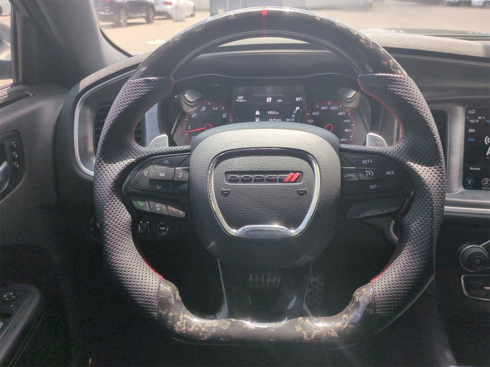 Thumbnail: 2017 Dodge Charger - 23