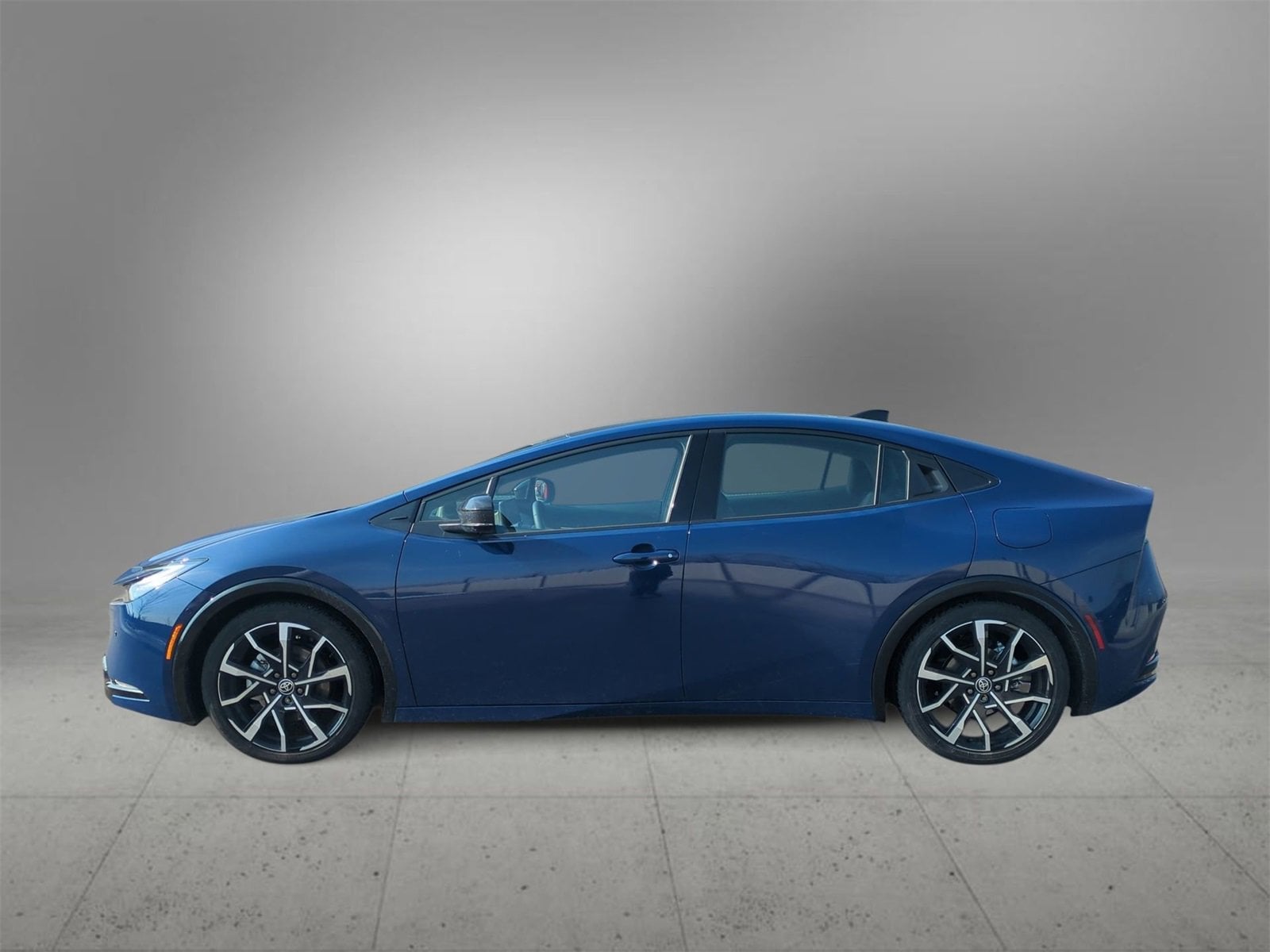 Thumbnail: 2026 Toyota Prius - 5