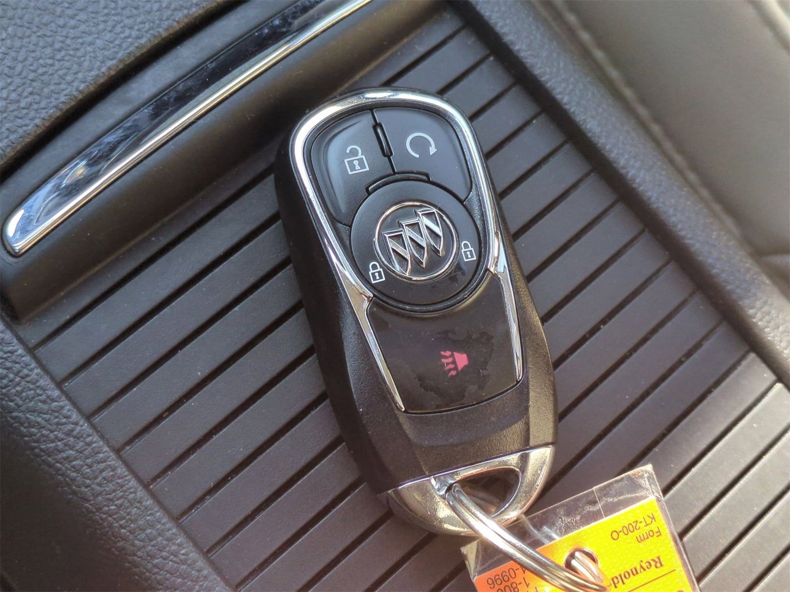 Thumbnail: 2018 Buick Encore - 36