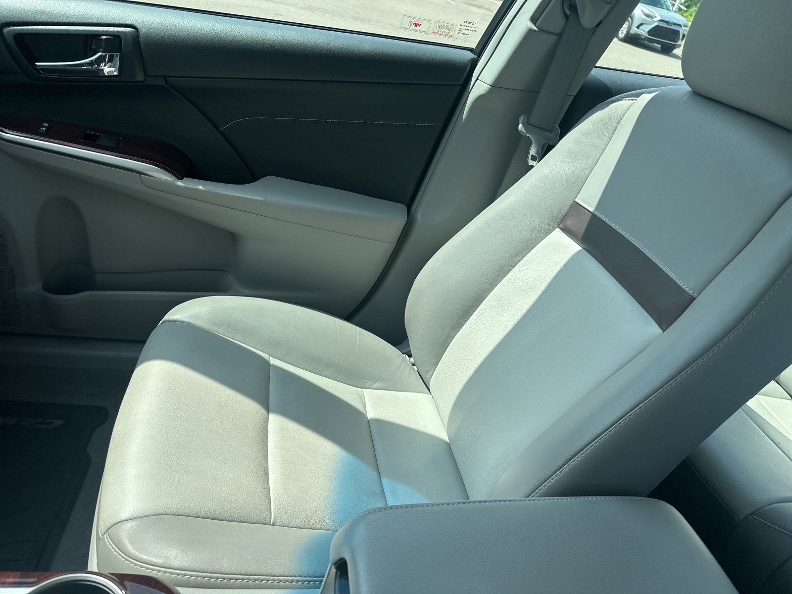 Thumbnail: 2014 Toyota Camry - 10