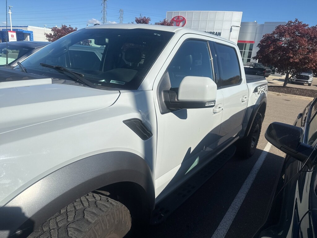 Used 2017 Ford F-150 Raptor Truck SuperCrew Cab
