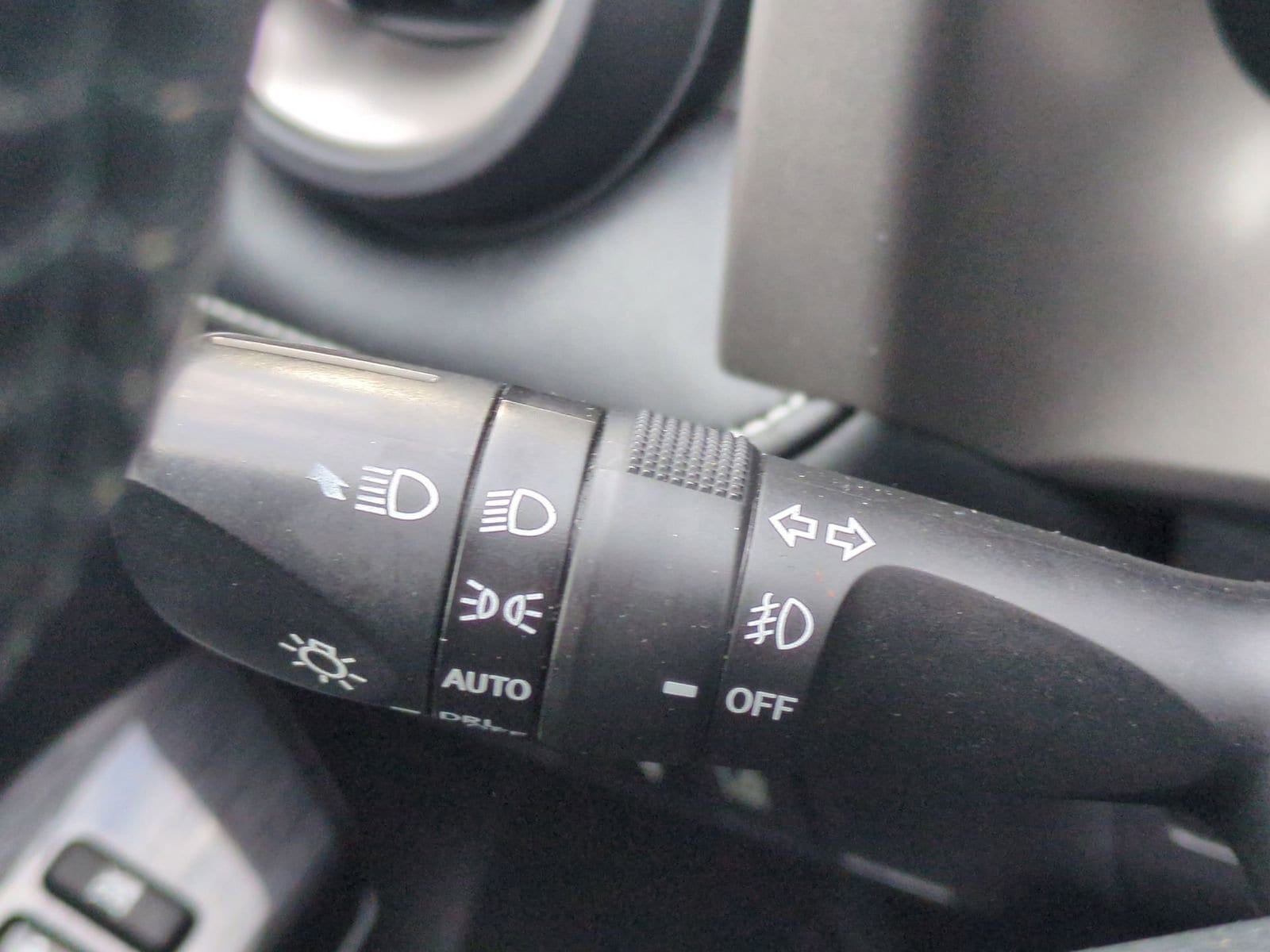 Thumbnail: 2017 Toyota RAV4 - 28