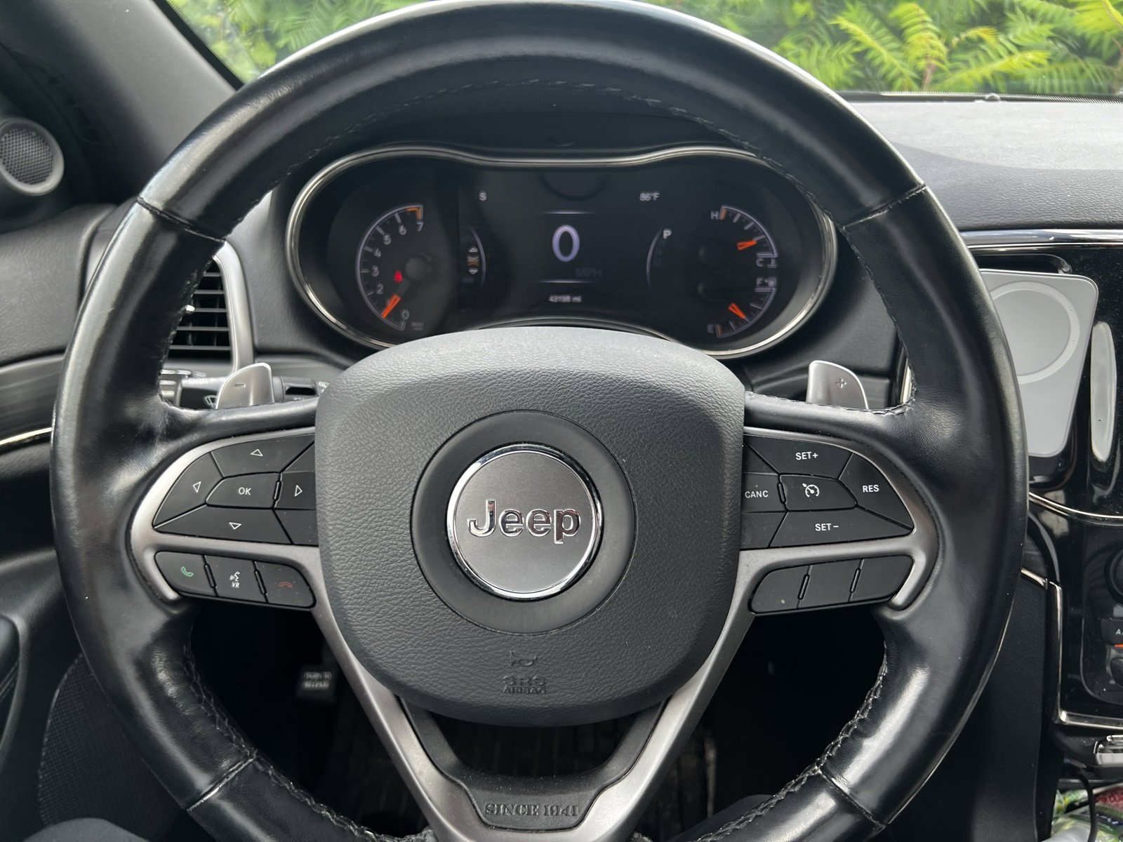 Thumbnail: 2020 Jeep Grand Cherokee - 4