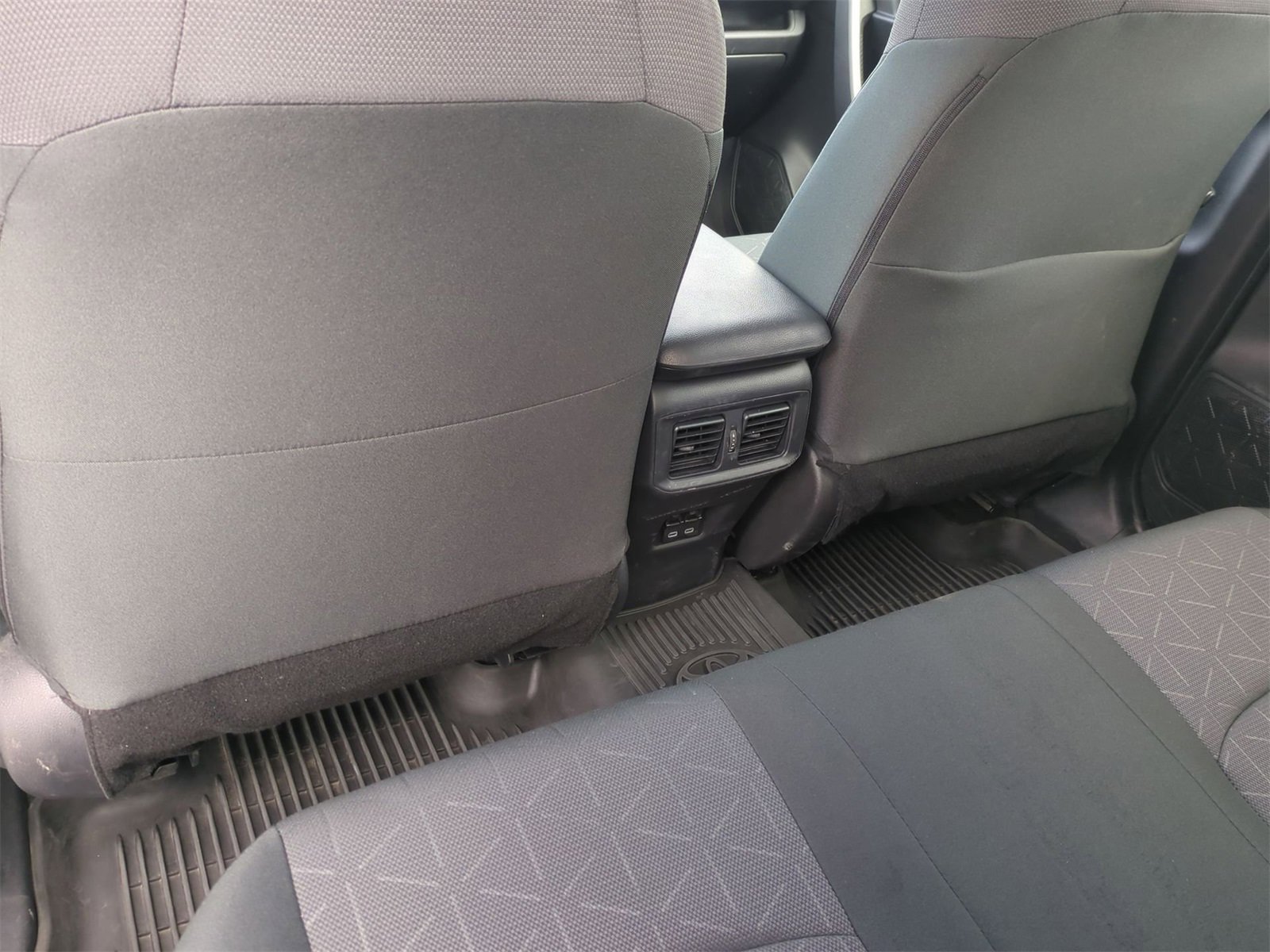 Thumbnail: 2024 Toyota RAV4 - 18