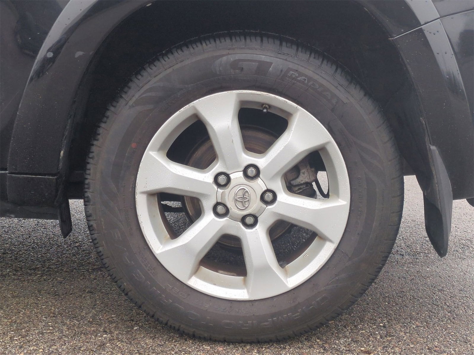 Thumbnail: 2011 Toyota RAV4 - 14