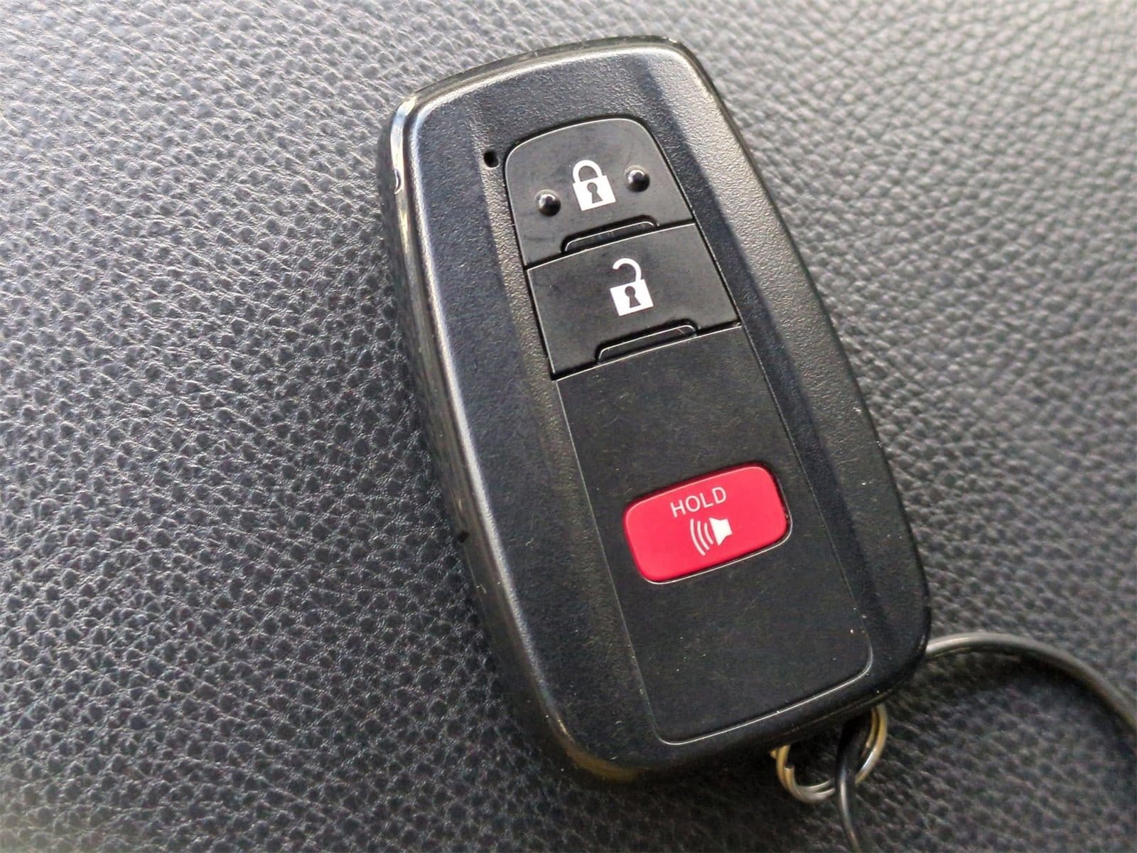 Thumbnail: 2025 Toyota RAV4 - 33