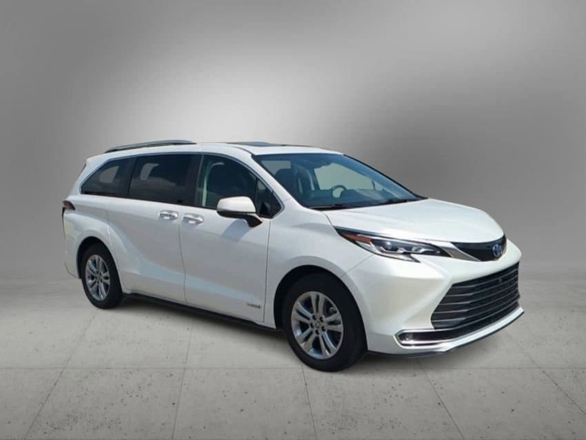 2021 Toyota Sienna Platinum 2