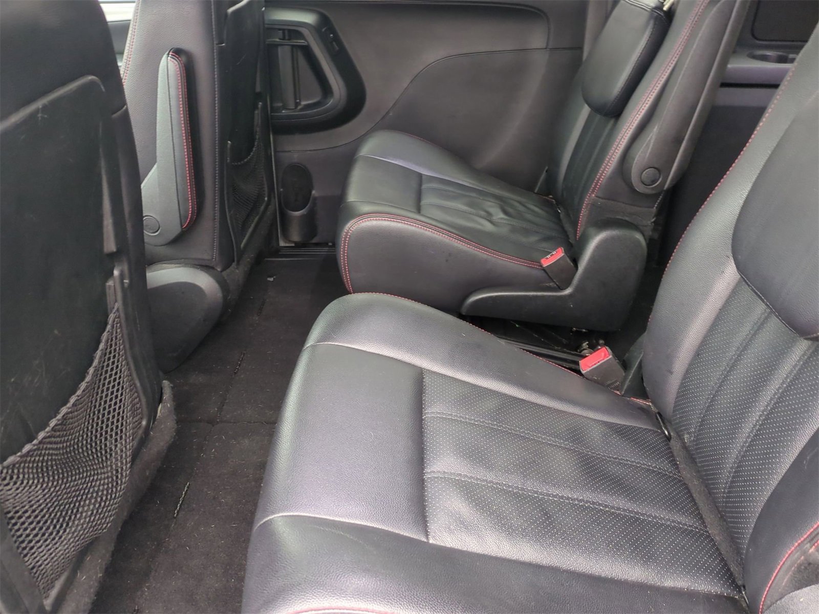 Thumbnail: 2018 Dodge Grand Caravan - 19