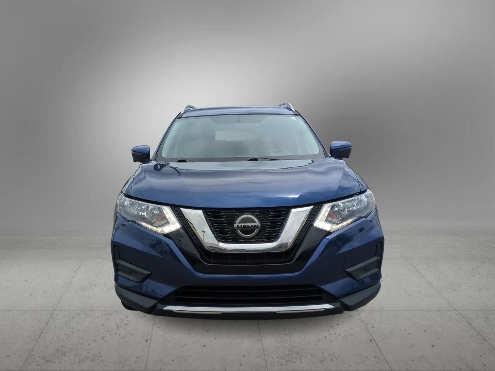 Thumbnail: 2018 Nissan Rogue - 3