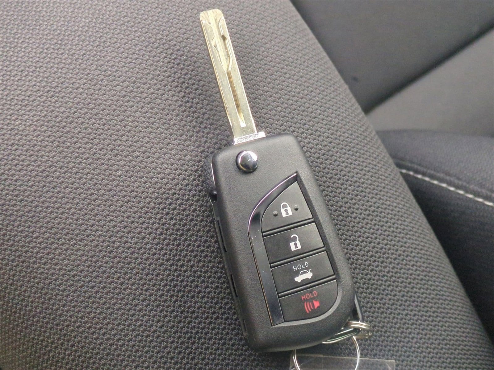 Thumbnail: 2023 Toyota Corolla - 33