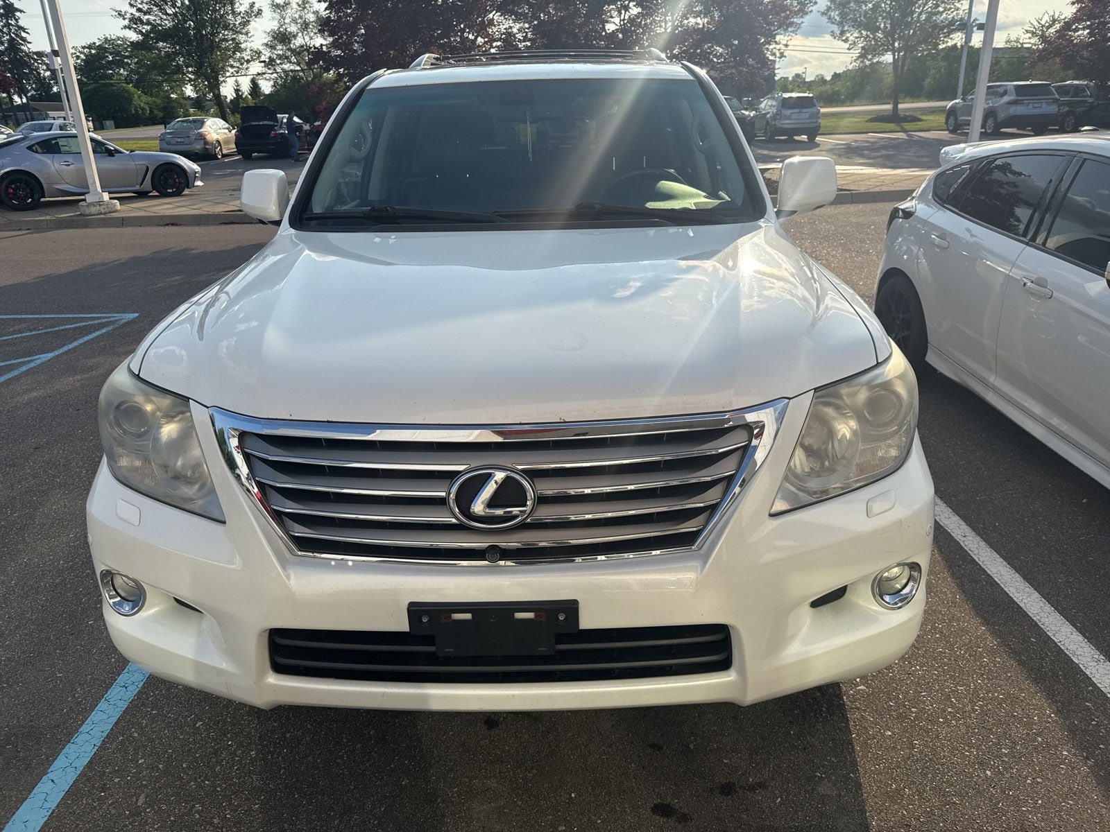Thumbnail: 2011 Lexus LX - 2