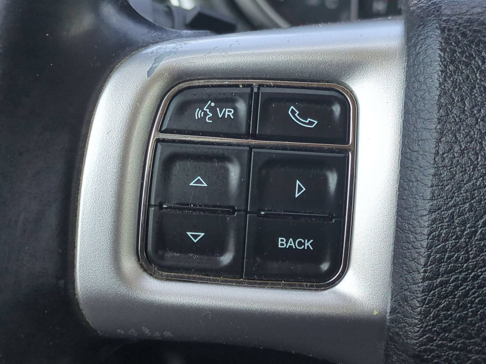 Thumbnail: 2014 Dodge Journey - 22