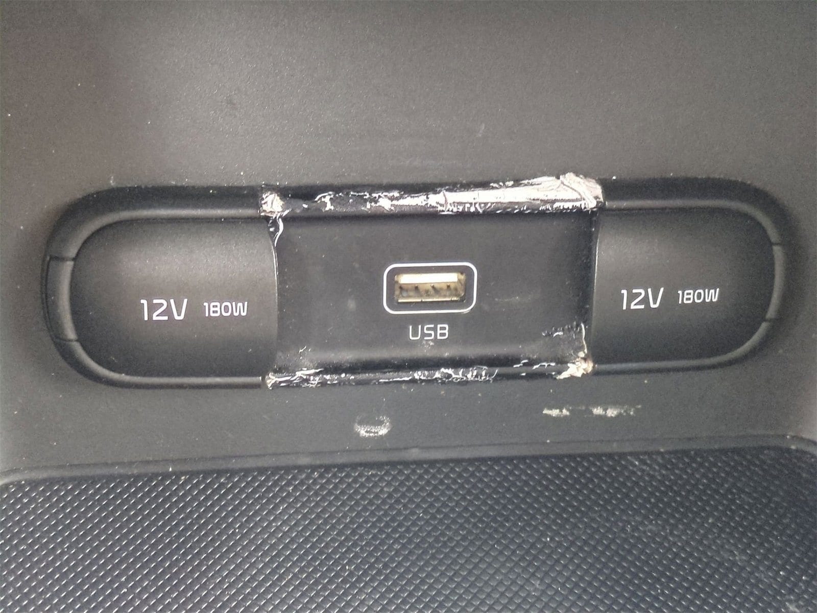 Thumbnail: 2021 Kia Sportage - 29