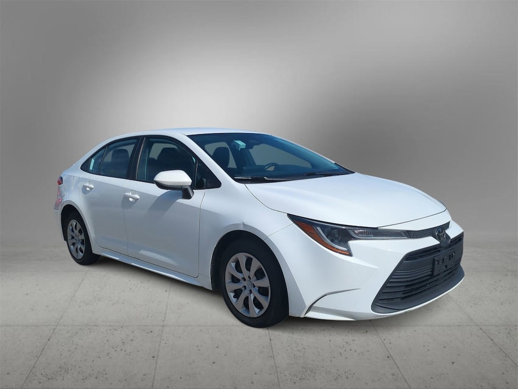 Used 2023 Toyota Corolla LE Sedan