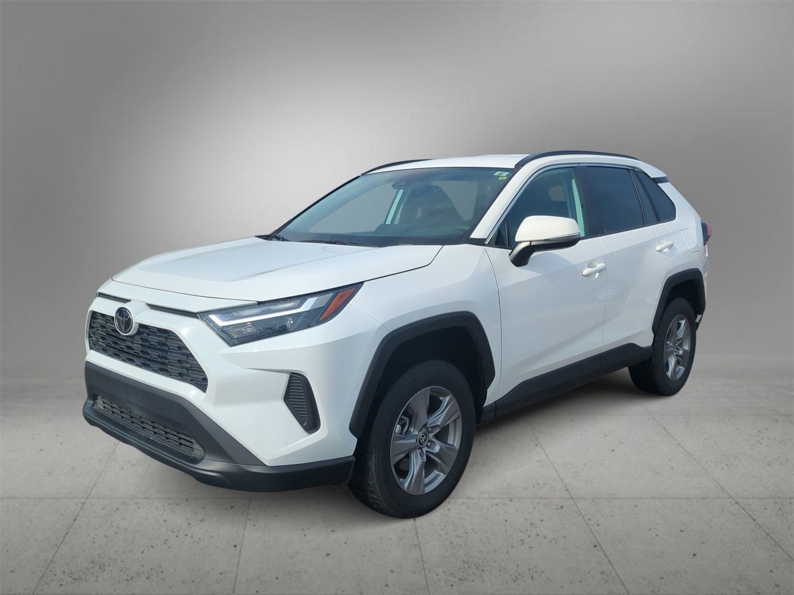Thumbnail: 2024 Toyota RAV4 - 4