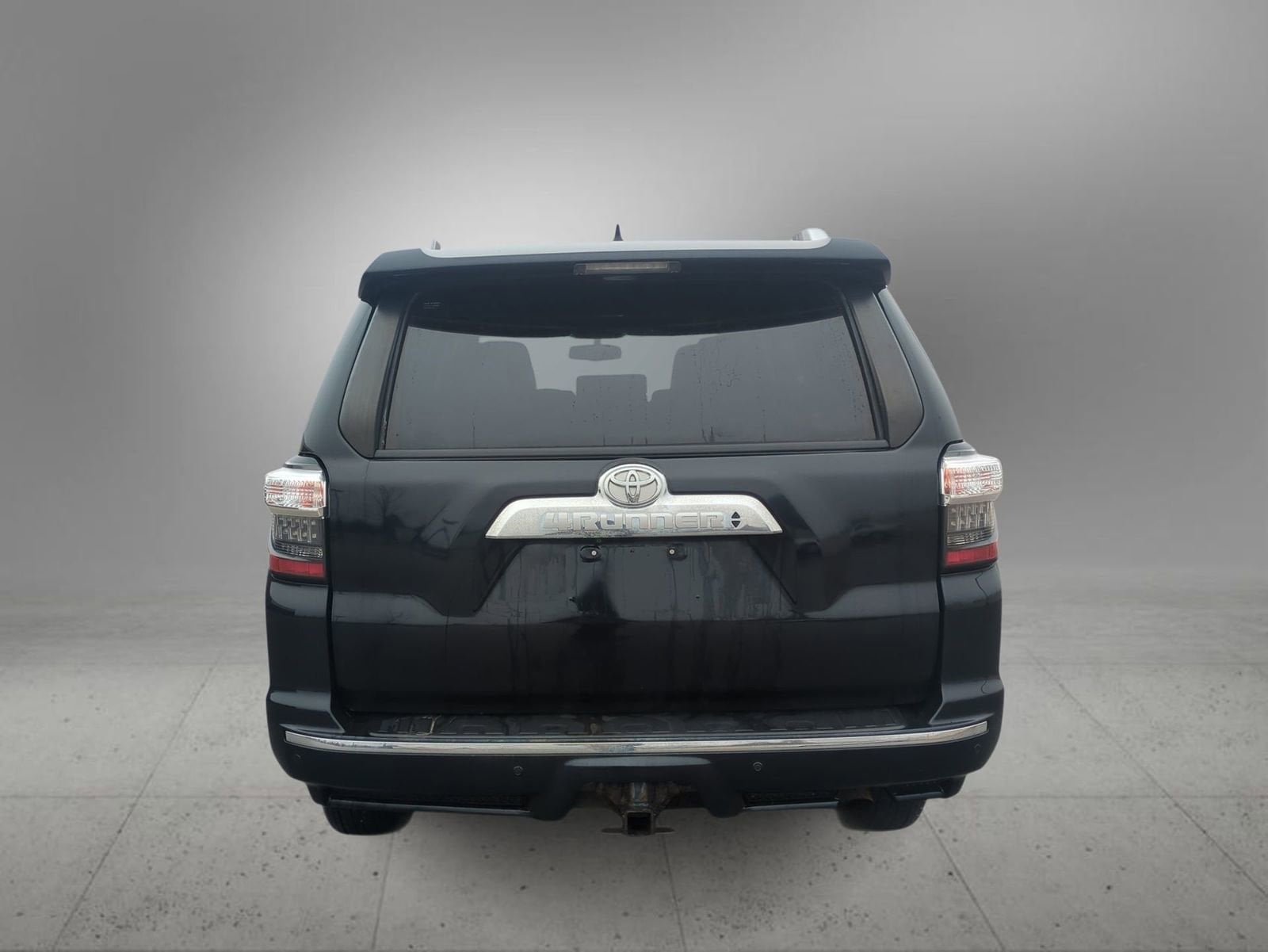 Thumbnail: 2015 Toyota 4Runner - 7