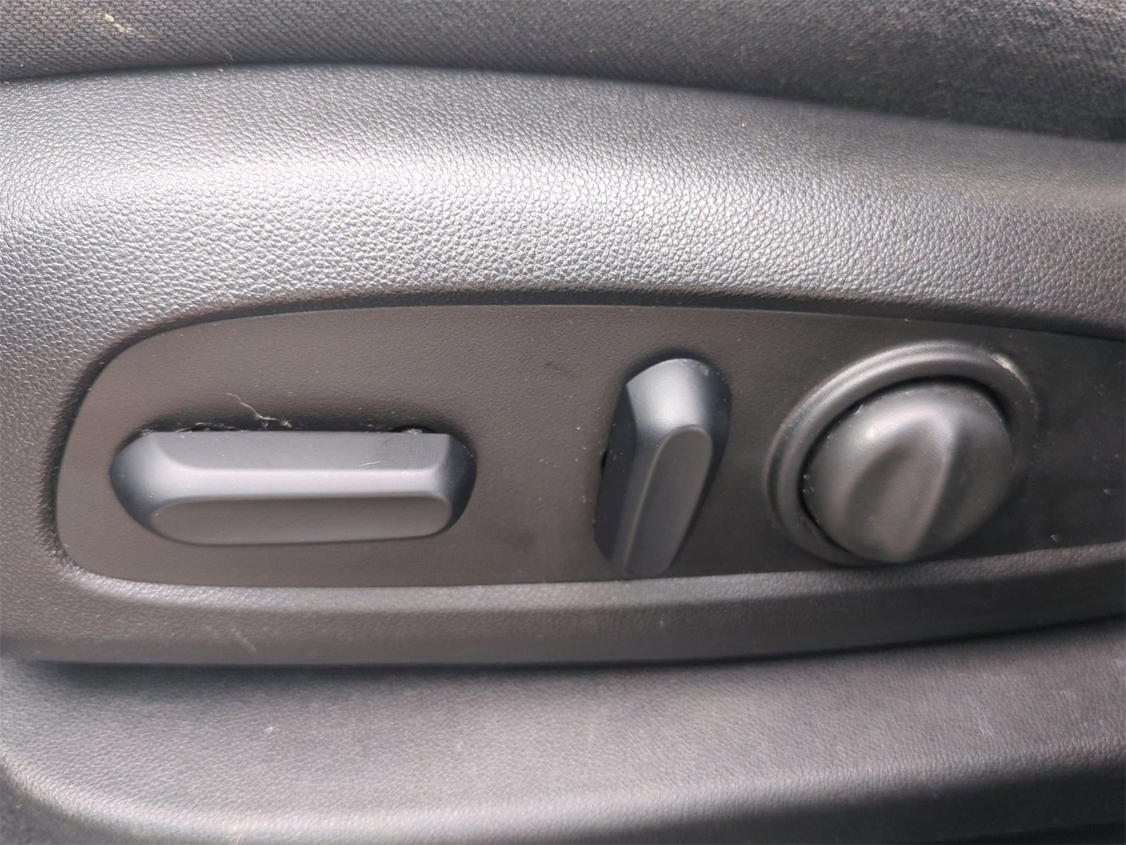 Thumbnail: 2018 Chevrolet Equinox - 17