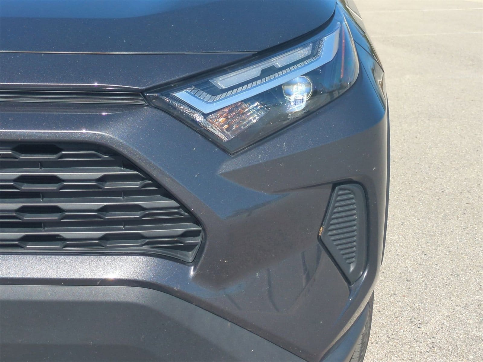 Thumbnail: 2023 Toyota RAV4 - 11