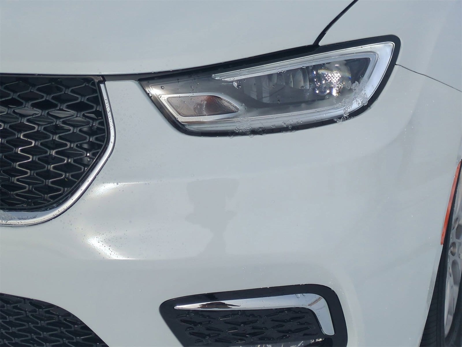 Thumbnail: 2024 Chrysler Pacifica - 11