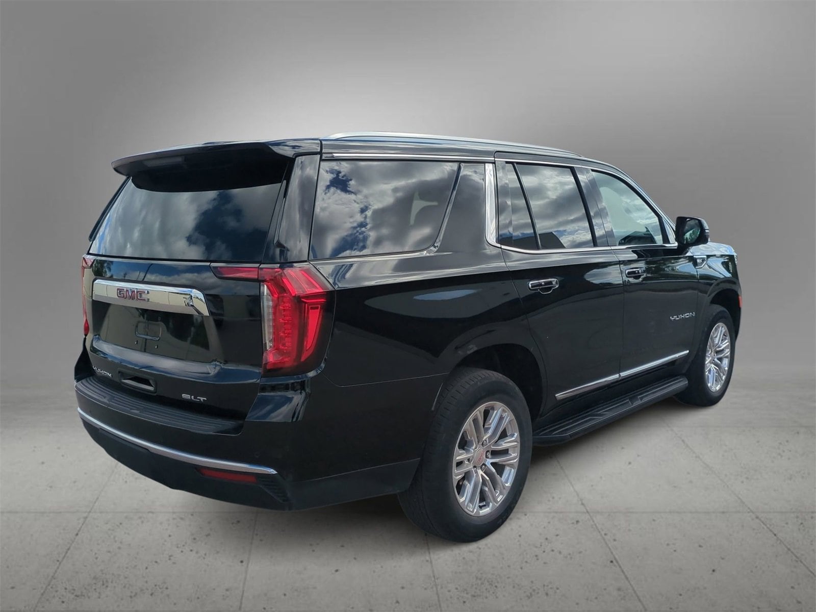Thumbnail: 2023 GMC Yukon - 8