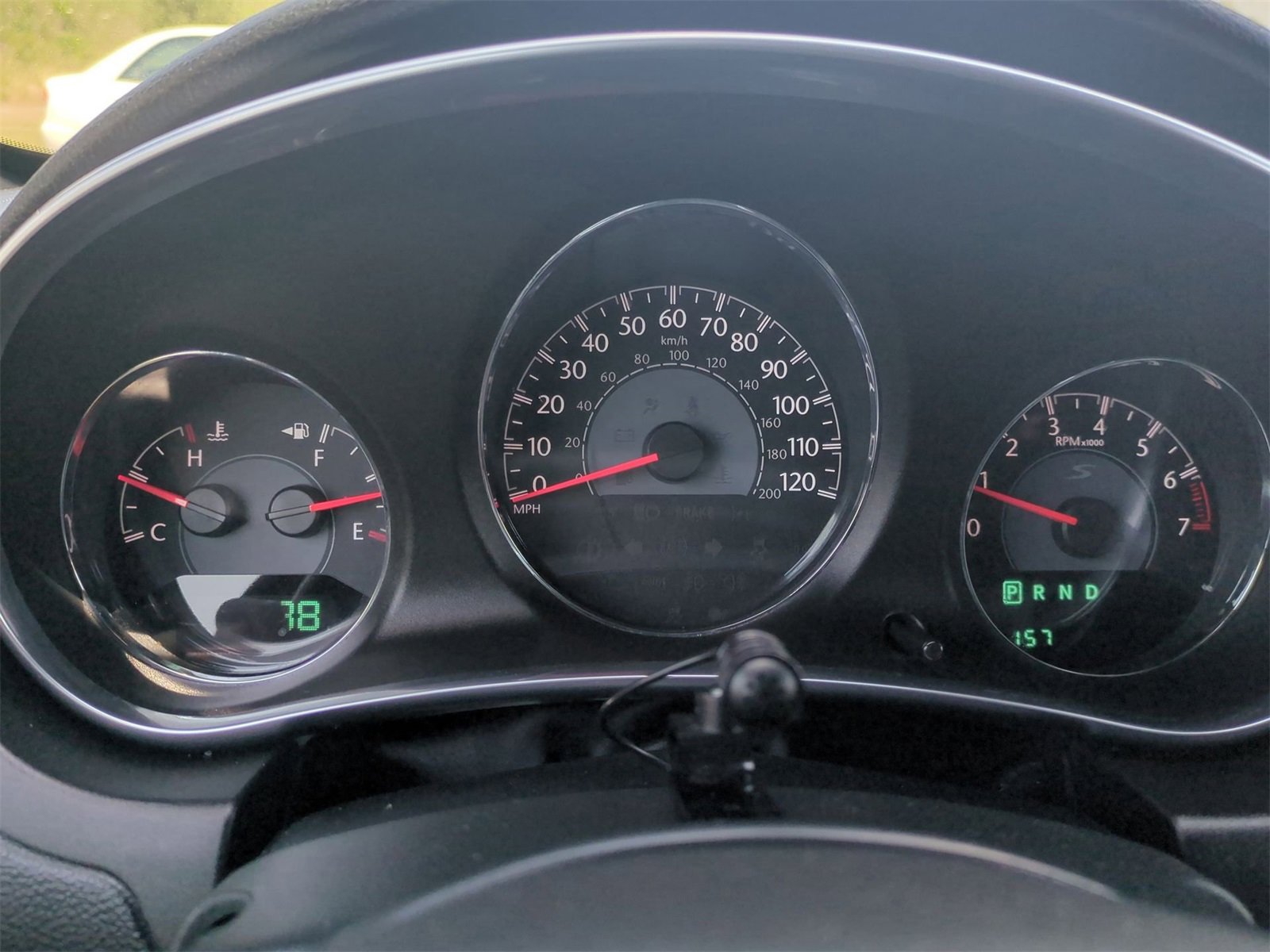 Thumbnail: 2013 Chrysler 200 - 30